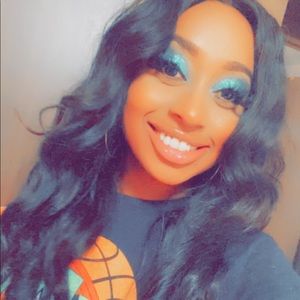 Meet your Posher, Pocahontas kiara